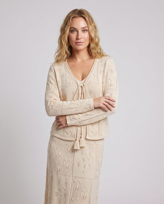 Product 11006410522970 - upper_body
