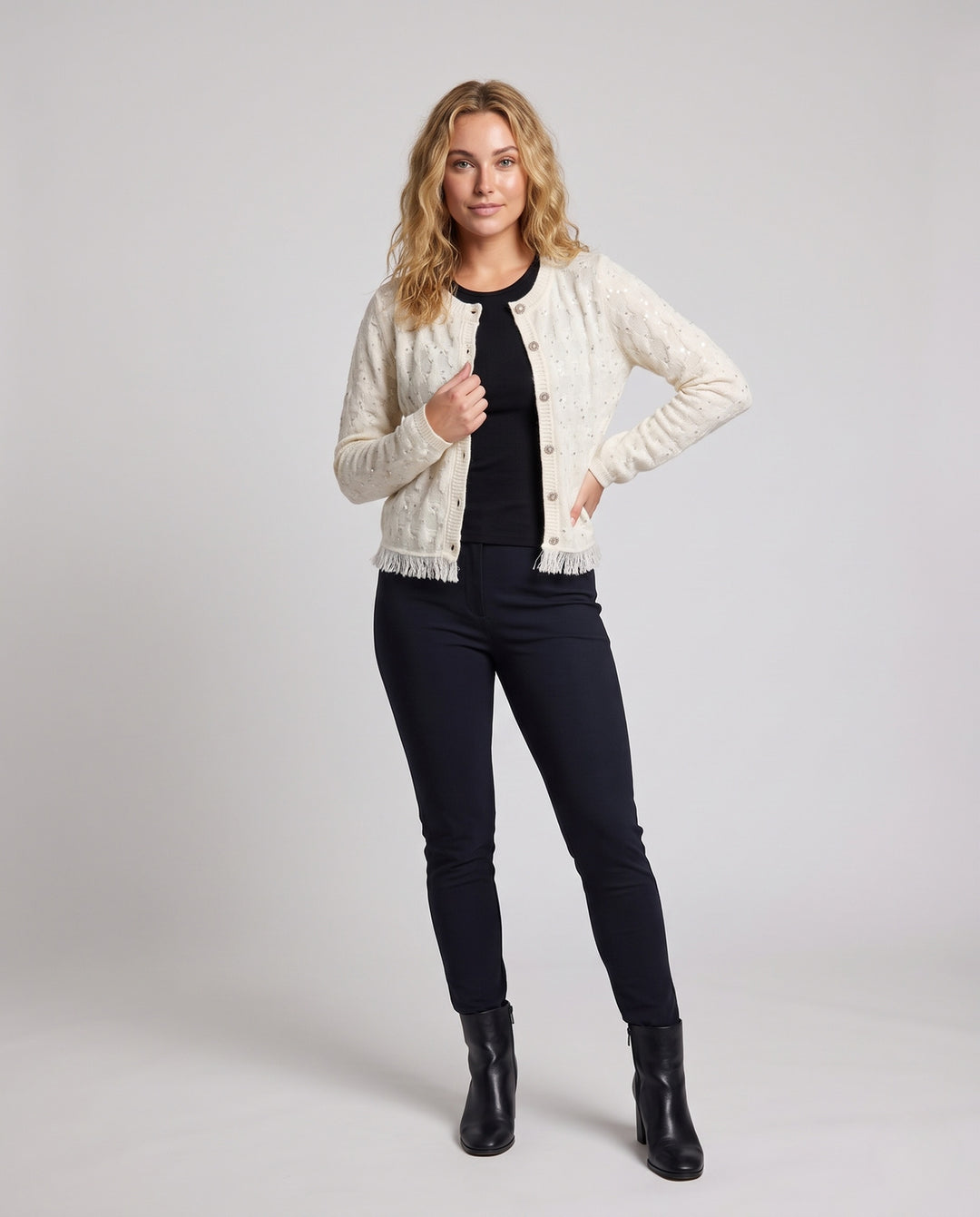Product 11006412128602 - full_body_front