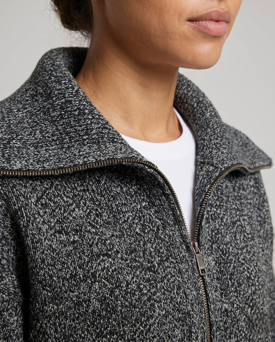 Product 11006416585050 - close_up_detail