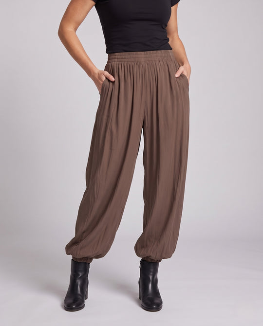 Product 11005622518106 - lower_body