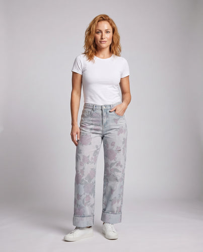 Damen Weite High-Waist Jeans mit floralem Print und Krempelbund Nord Taschen