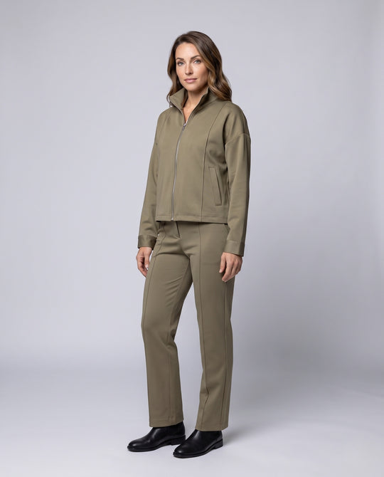 Product 11005623566682 - full_body_front