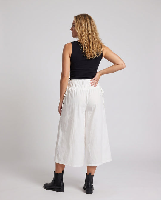 Product 11005627892058 - back_view