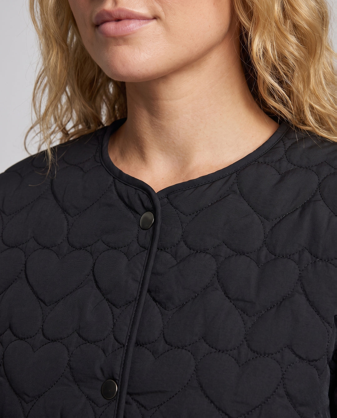 Product 11005630677338 - close_up_detail