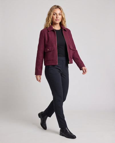 Damen Kurzjacke aus Wollmix mit aufgesetzten Pattentaschen und sichtbarem Reißverschluss Nord Taschen