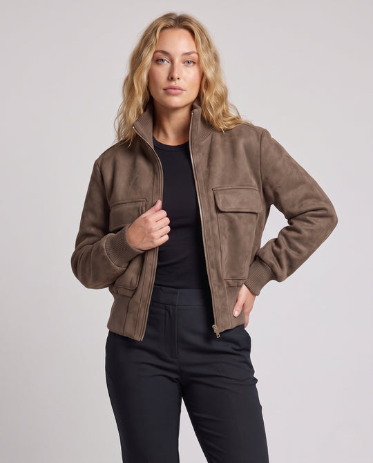 Product 11005639098714 - upper_body