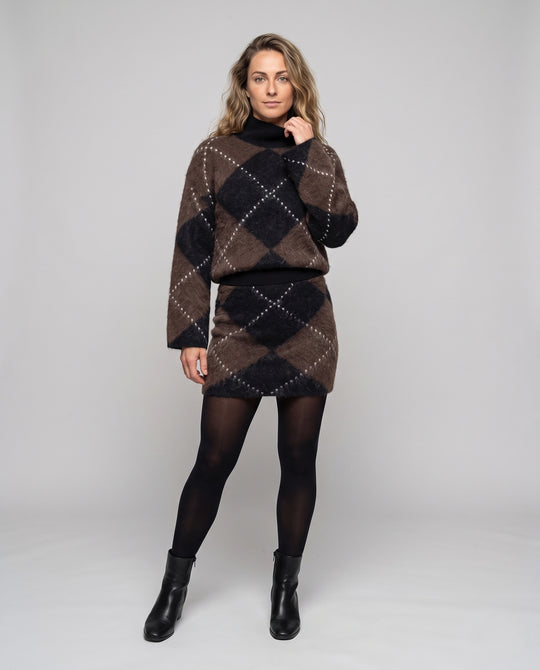 Product 11006379098458 - full_body_front