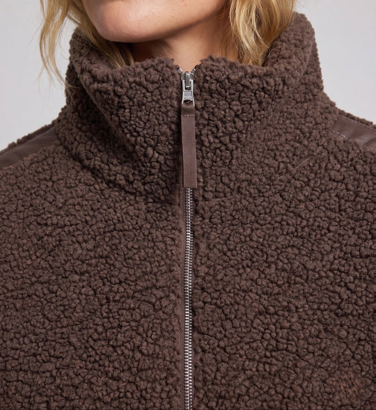 Product 11006391845210 - close_up_detail