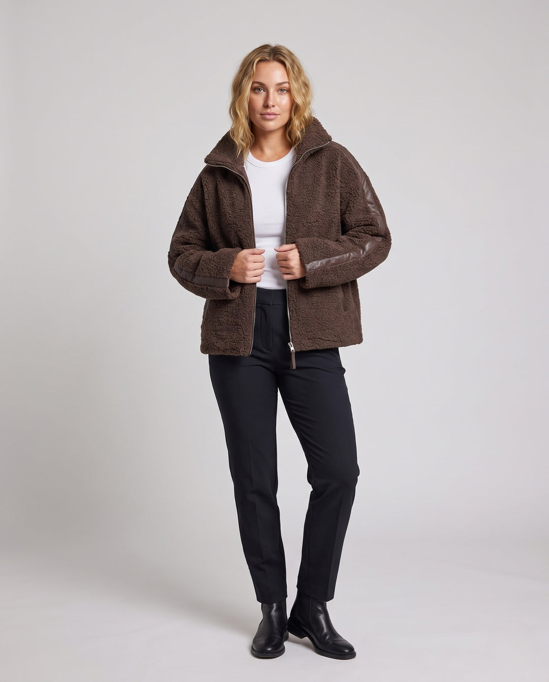 Product 11006391845210 - full_body_front