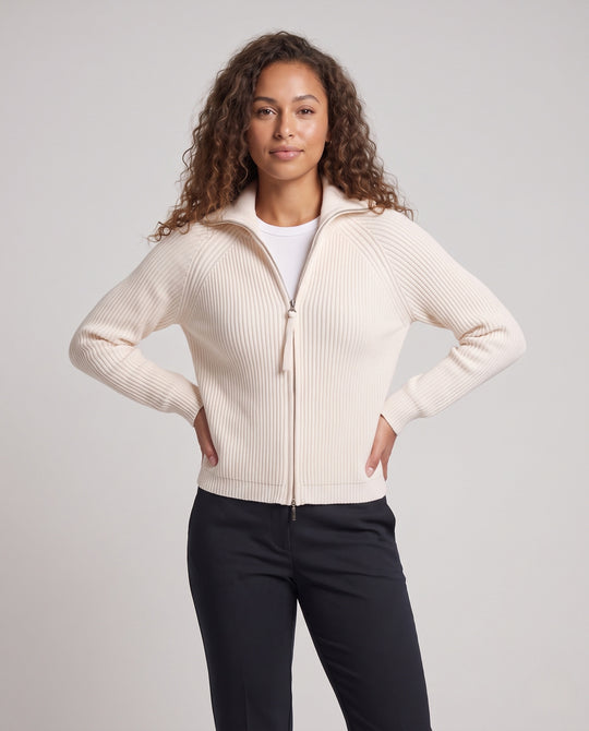 Product 11006424252762 - upper_body