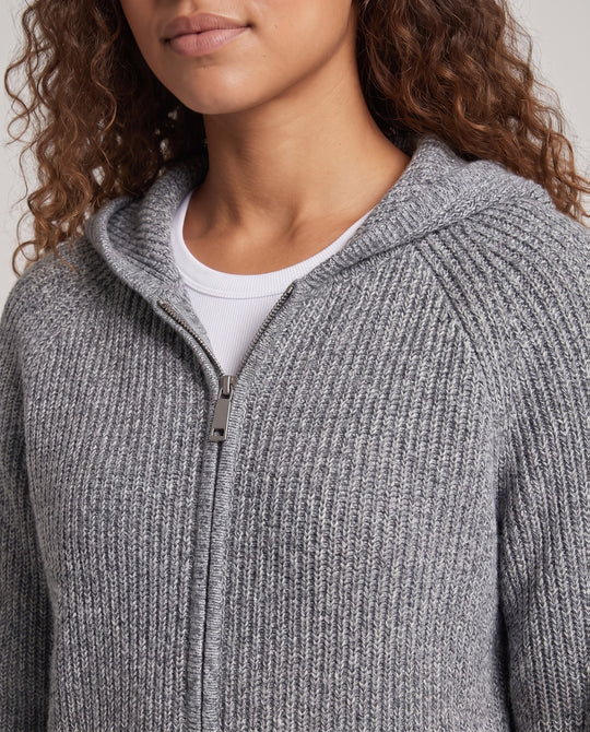 Product 11007392153946 - close_up_detail