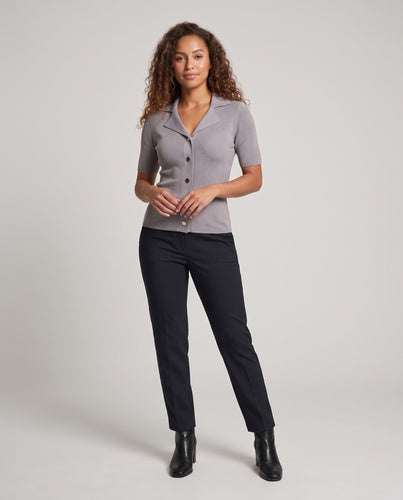 Damen Kurzarm-Feinstrick-Cardigan mit Reverskragen und dekorativer Knopfleiste Nord Taschen