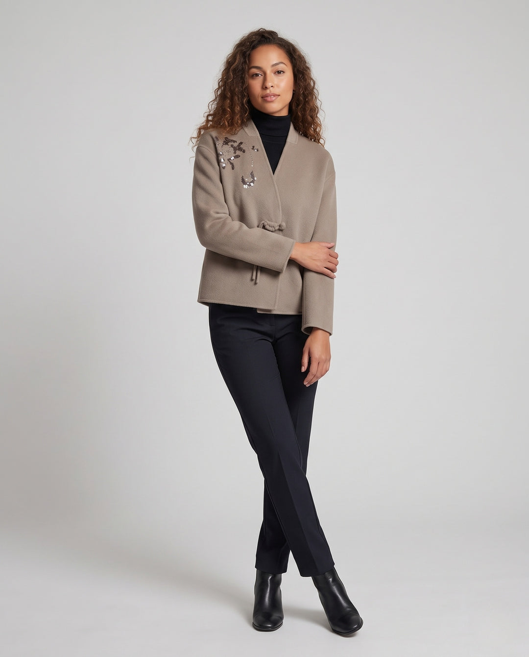 Product 11007408406874 - full_body_front