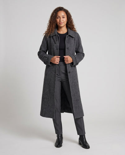 Damen langer Bouclé-Mantel mit geradem Schnitt und Hemdkragen Nord Taschen