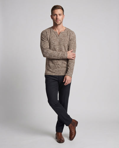 Herren Oversize-Rippenstrick-Pullover mit V‑Ausschnitt‑Notch und überschnittener Schulter Nord Taschen