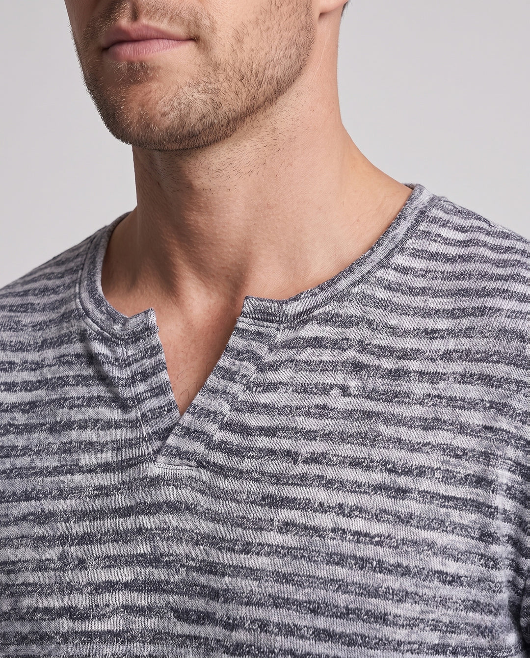 Product 11009352761690 - close_up_detail