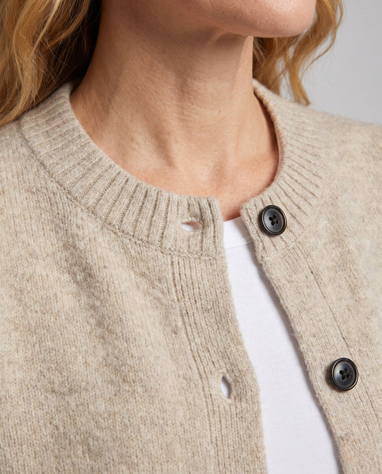 Product 11007730549082 - close_up_detail
