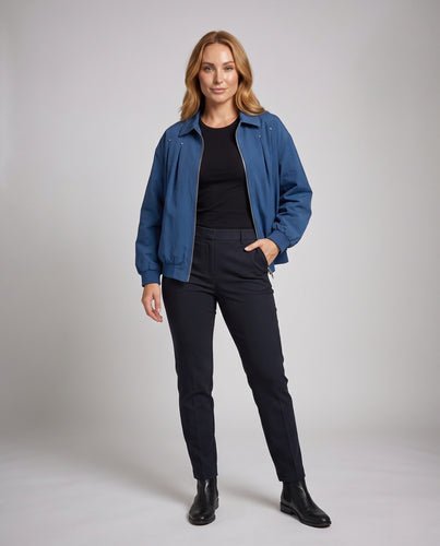 Damen Leichte Oversize-Blousonjacke mit Kellerfalte und Perlendetail Nord Taschen