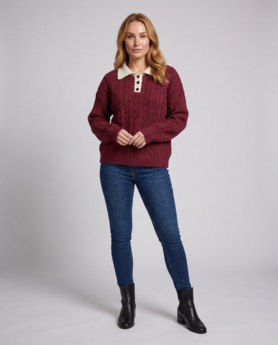 Damen Oversize Zopfmuster-Pullover mit kontrastierendem Polokragen und Knopfleiste Nord Taschen