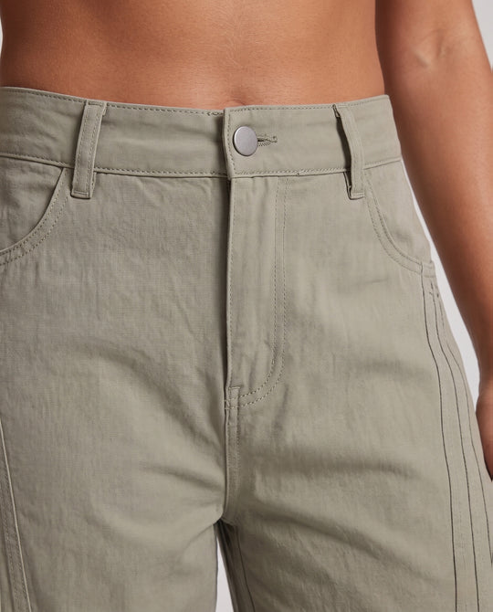 Product 11006841323866 - close_up_detail