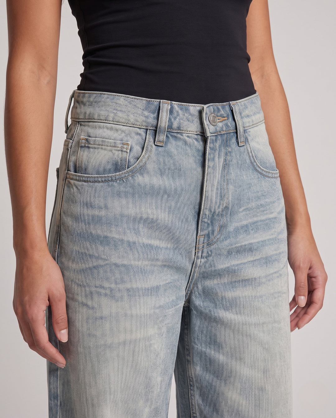 Product 11006841946458 - close_up_detail