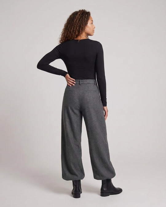 Product 11006842470746 - back_view