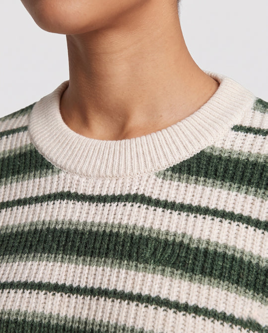 Product 11006843519322 - close_up_detail