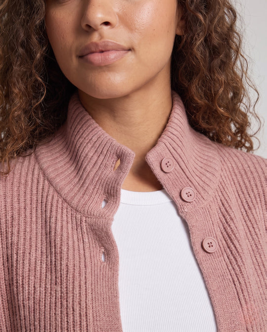 Product 11006844174682 - close_up_detail