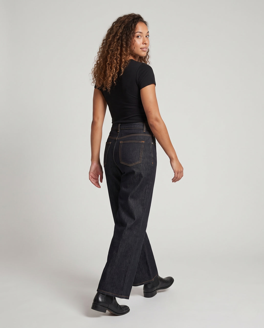 Product 11006858133850 - back_view