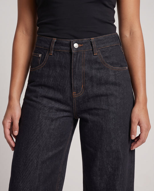 Product 11006858133850 - close_up_detail
