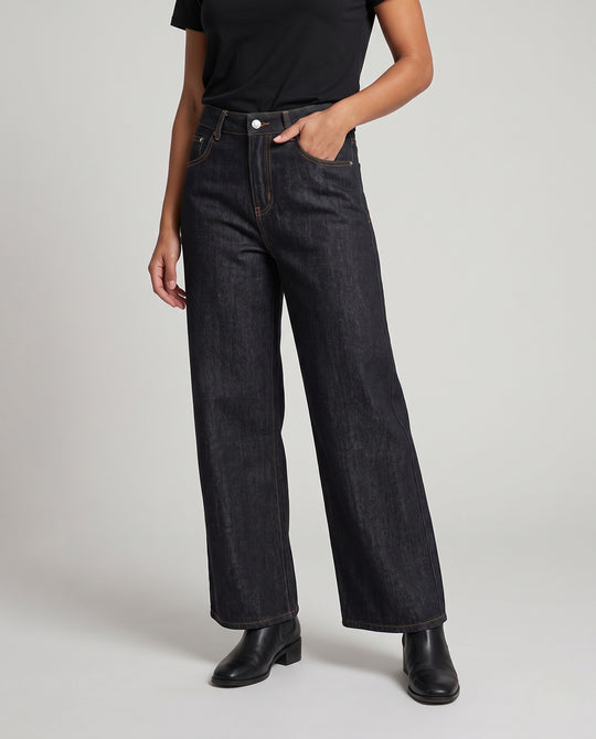 Product 11006858133850 - lower_body