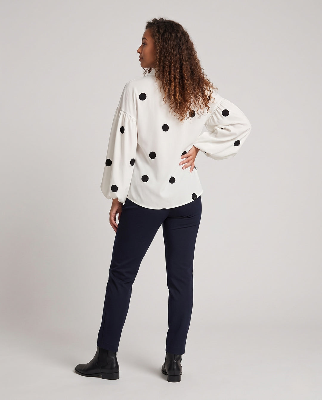 Product 11012905959770 - back_view