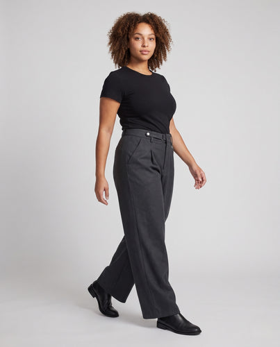 Damen Weitgeschnittene High-Waist-Culottehose mit Bundfalten und D-Ring-Detail Nord Taschen
