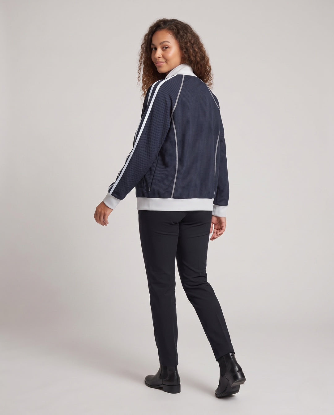 Product 11012906975578 - back_view