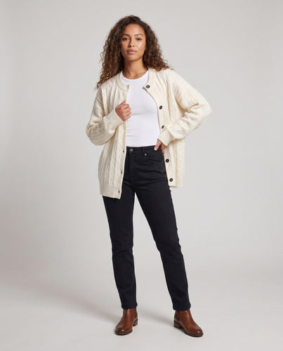 Damen Oversize Zopfmuster-Cardigan mit Rundhalsausschnitt und durchgehender Knopfleiste Nord Taschen