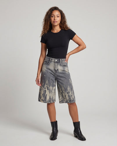 Damen Knieumspielende weite Denim-Shorts mit hoher Taille und Acid-Wash Nord Taschen