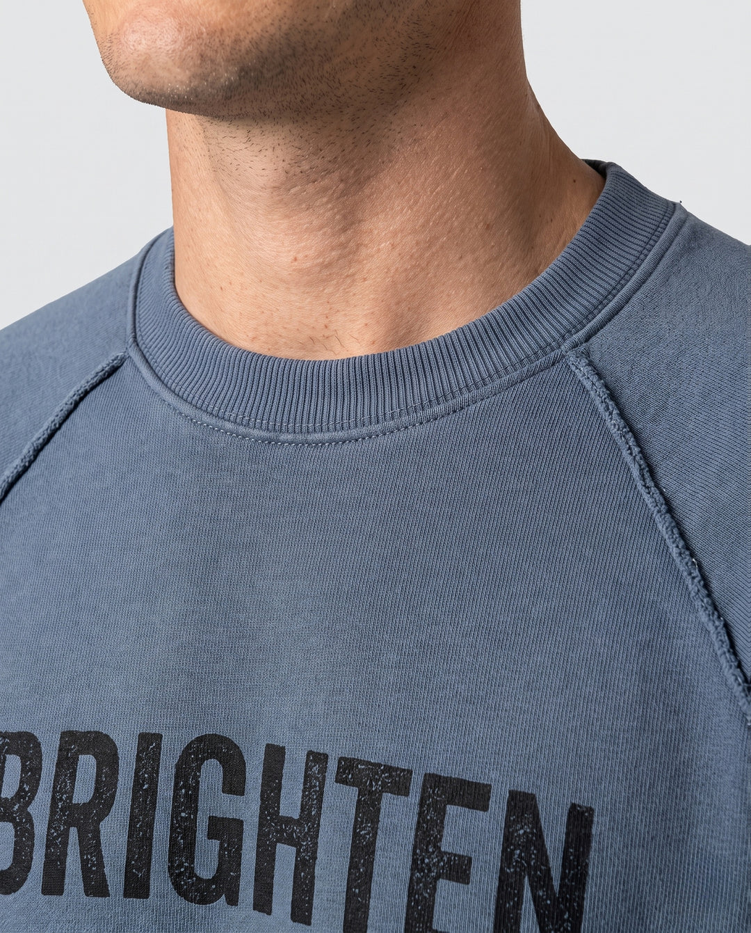 Product 11006851744090 - close_up_detail