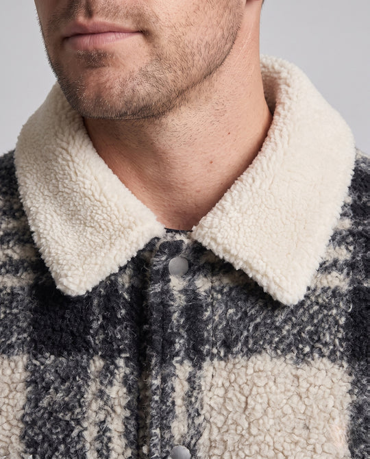 Product 11006851842394 - close_up_detail