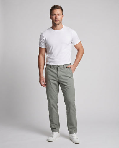 Herren Leichte Tapered Chino-Hose aus Baumwoll-Twill mit geradem Bund und seitlichen Eingrifftaschen Nord Taschen