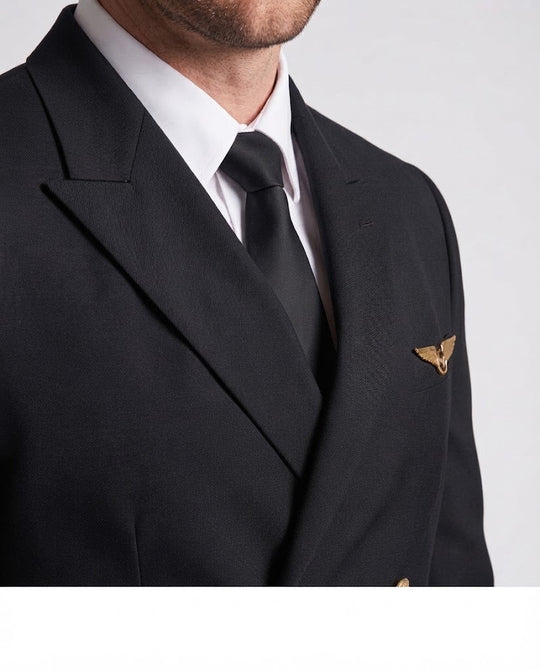 Herren-Pilotenkostüm mit authentischen Details und goldenen Akzenten Nord Taschen