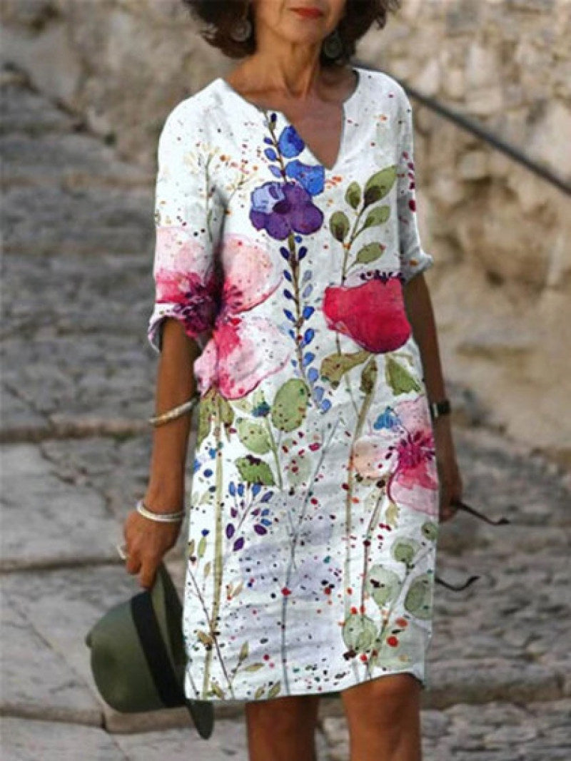 Bezauberndes Kleid mit Blumenmuster
