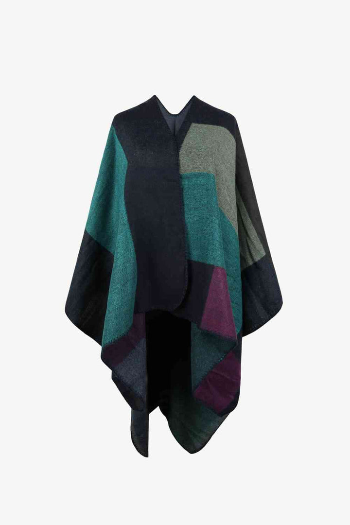 Poncho Mit Offenem Design Und Satten Farbtönen