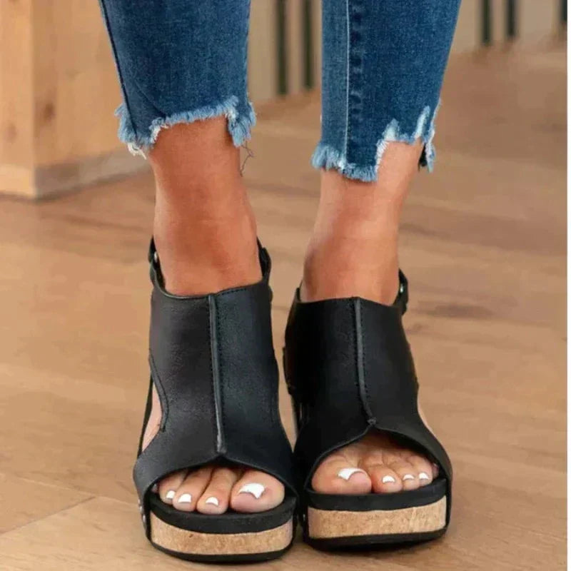 Leder Keilabsatz Sandalen