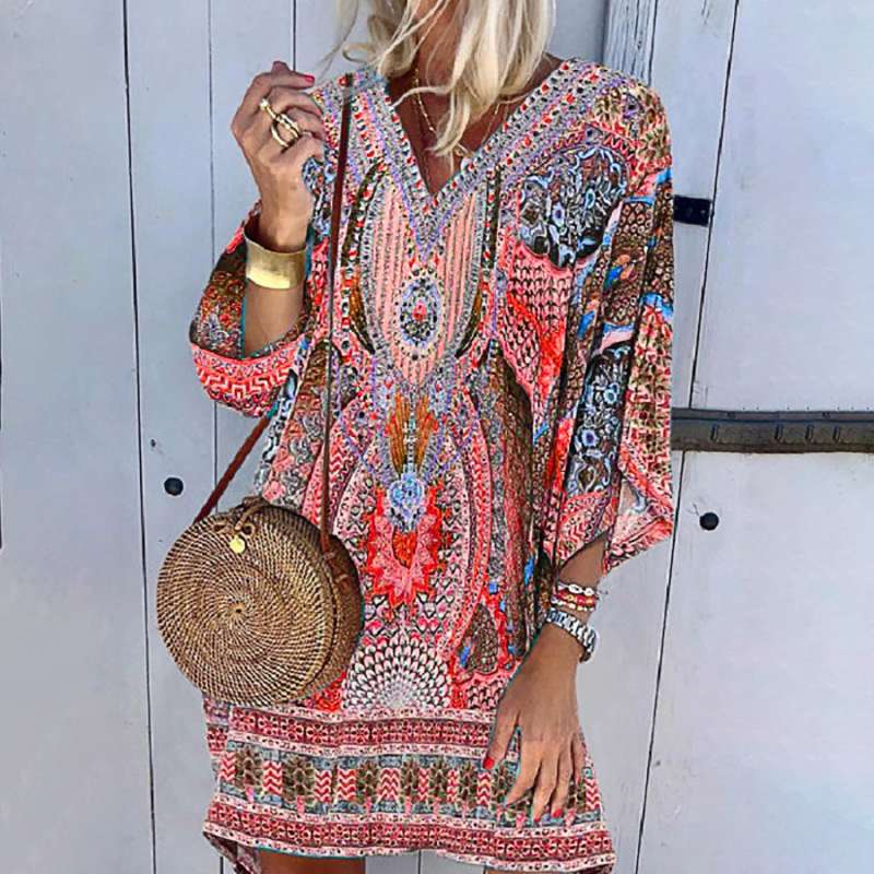 Elegantes und bequemes Sommerkleid