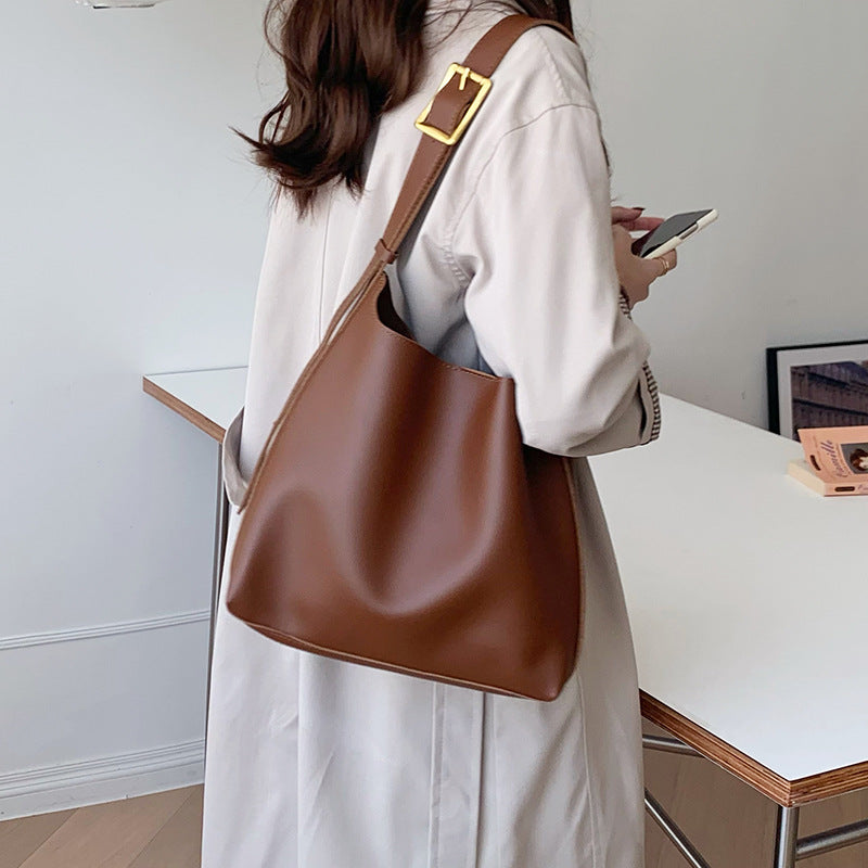 Nord Taschen Premium Veganes Leder Schultertasche