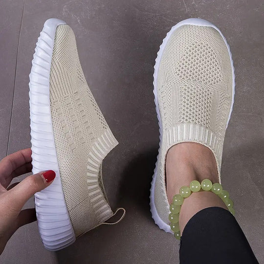 Atmungsaktive Damen-Sneaker mit verstärktem Fußbett