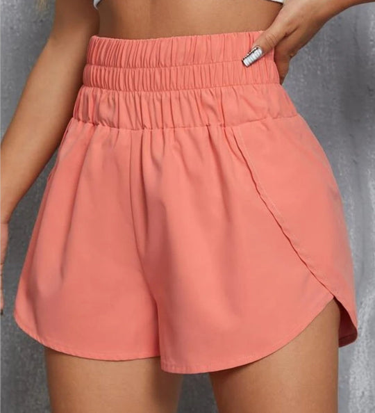 Elastische Shorts mit hoher Taille