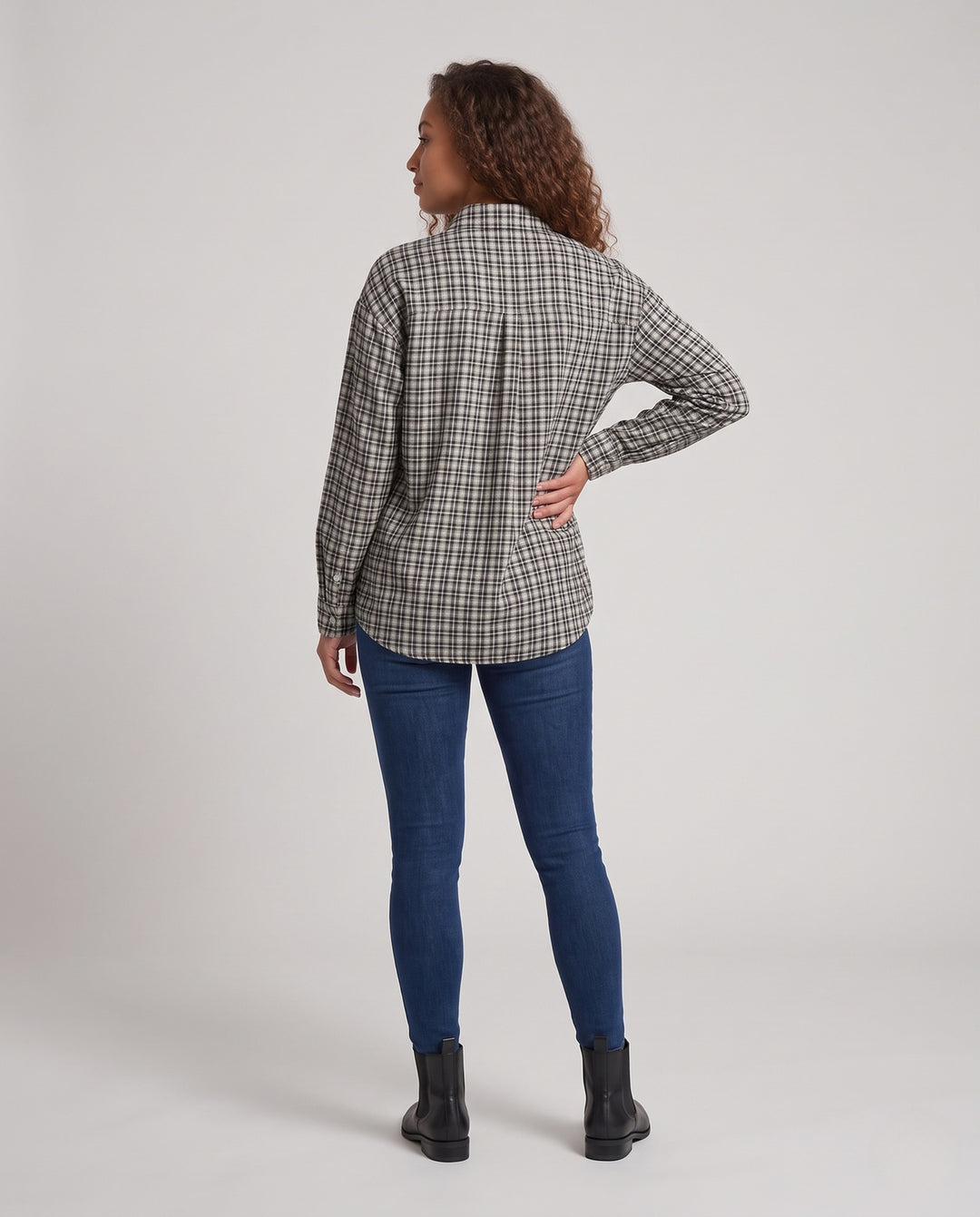 Product 11011239543130 - back_view