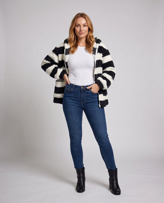 Product 11016152645978 - full_body_front