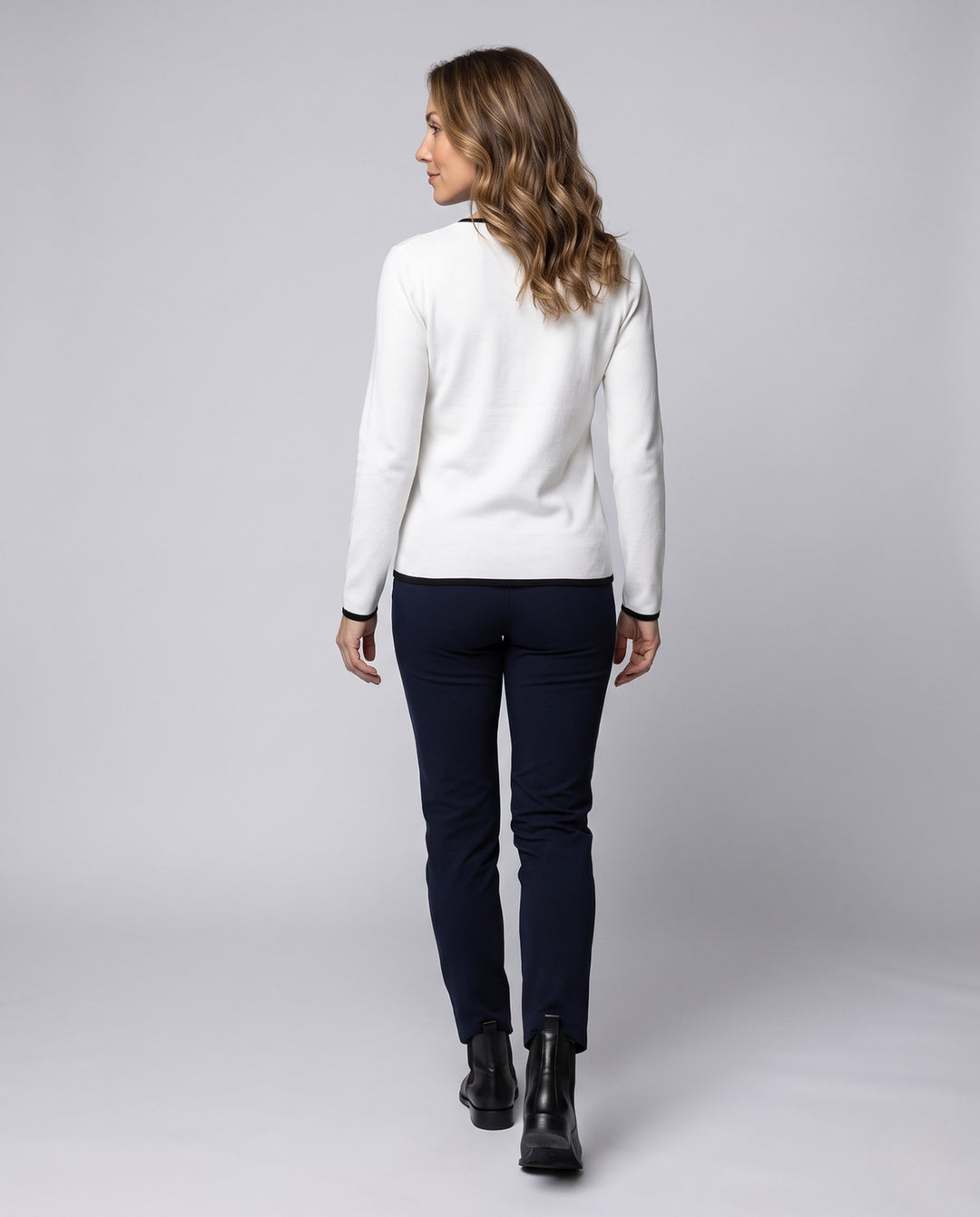 Product 11017903505754 - back_view